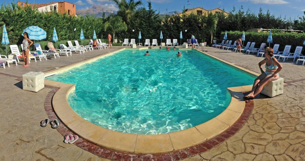 캄포펠리체 디 로첼라 Casa Vacanza Paradise Vicino Cefalu Con Servizio Di Piscina A 3 Chilometri 아파트 외부 사진